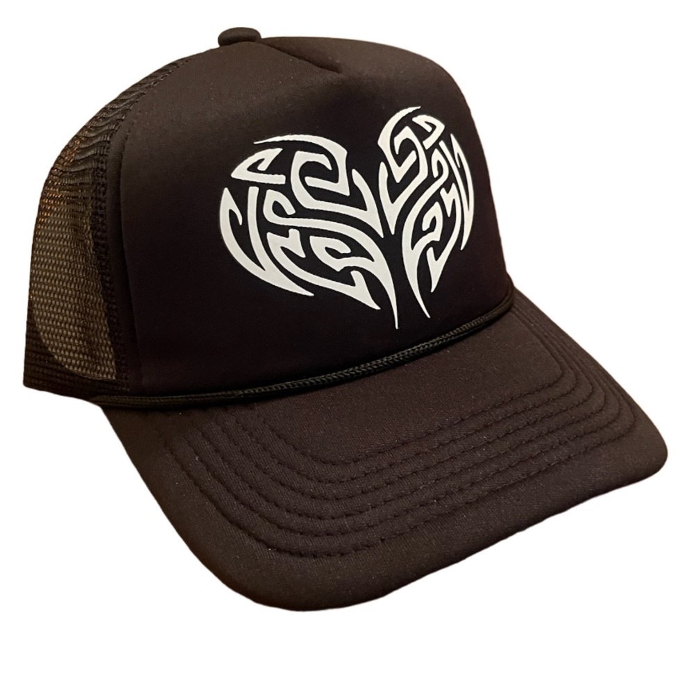 Social dreamers trucker hat brand new